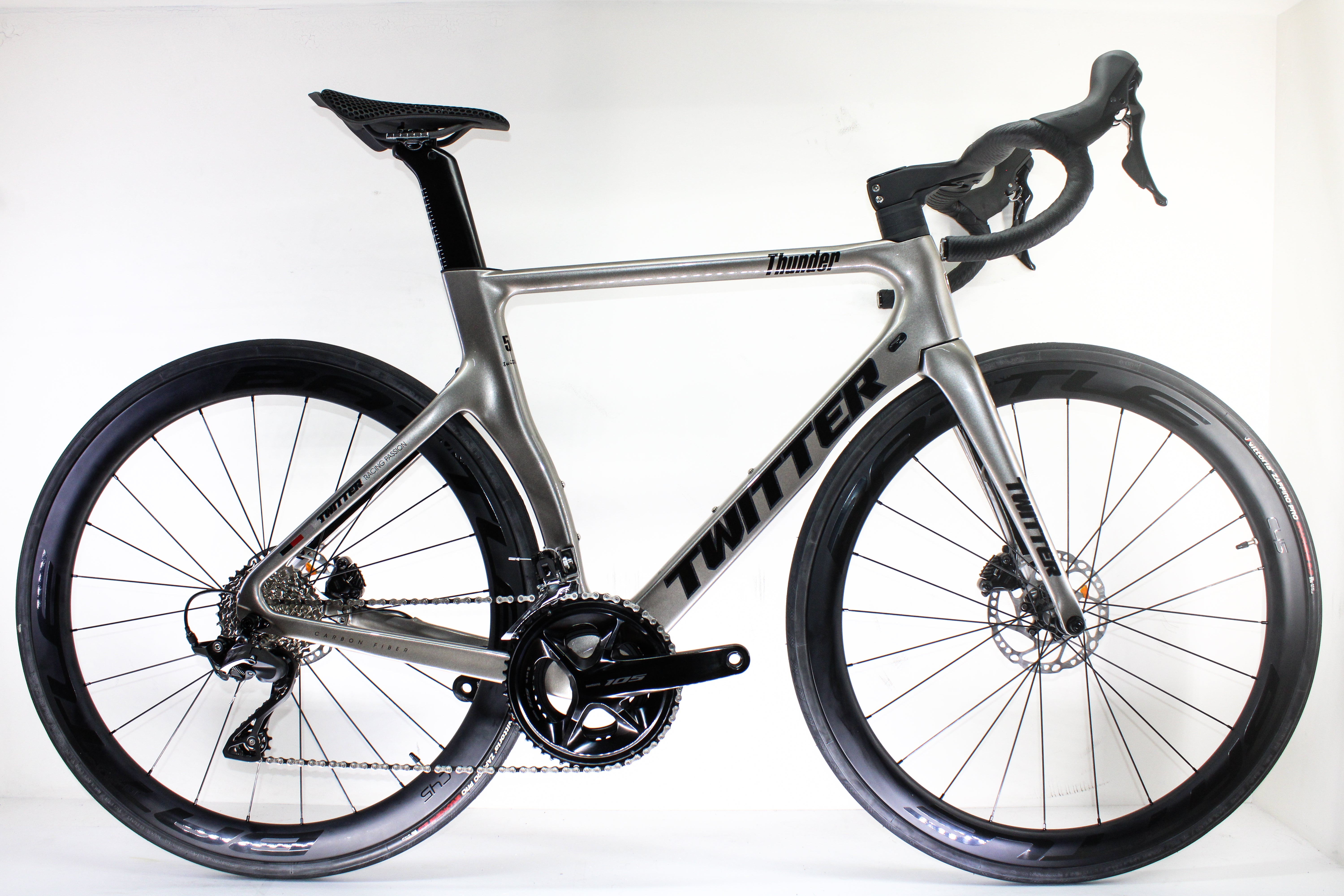 Shimano 105-12v, rines en carbono OG-EVKIN