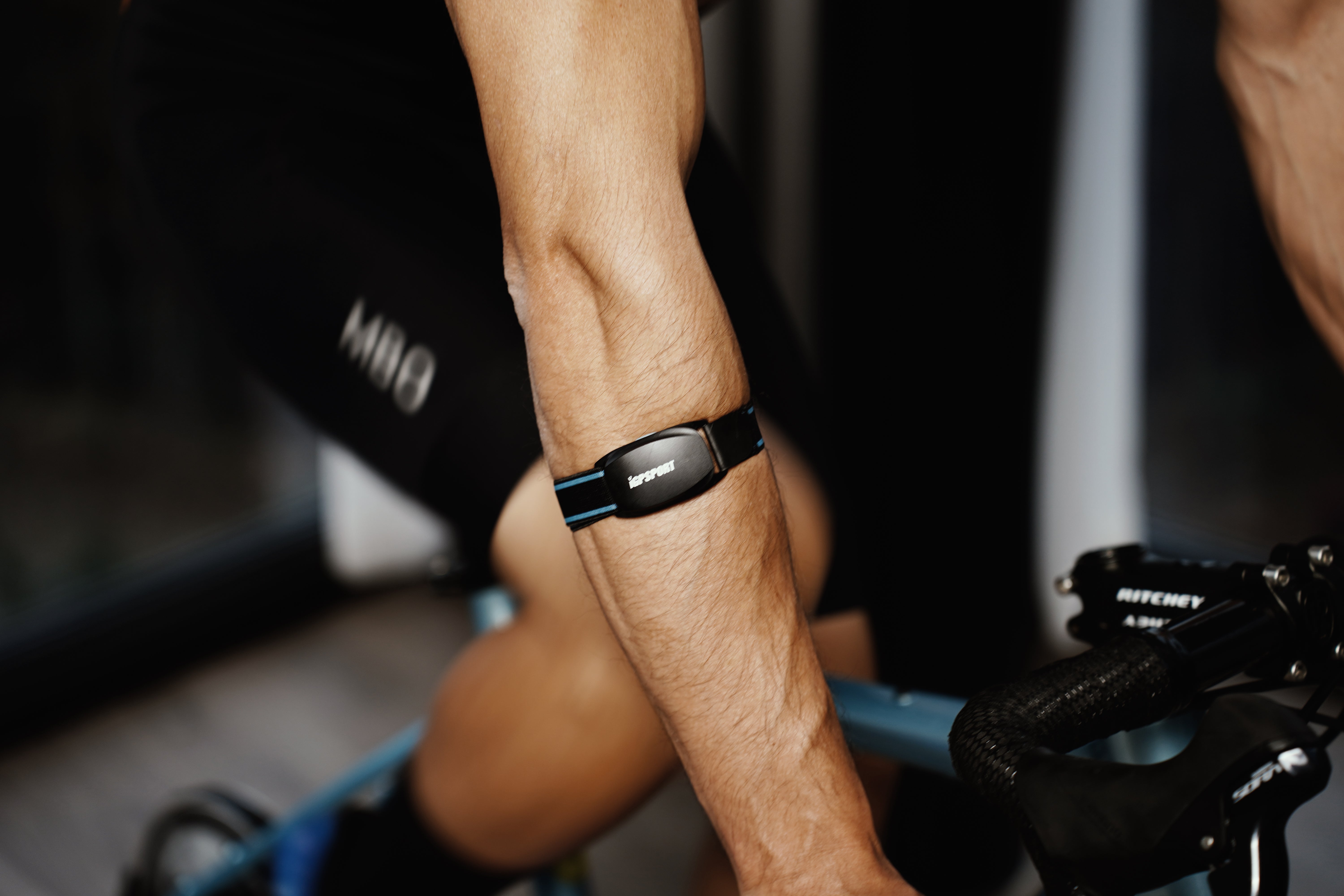 iGPSPORT-Monitor de ritmo cardíaco HR70, brazalete deportivo para correr