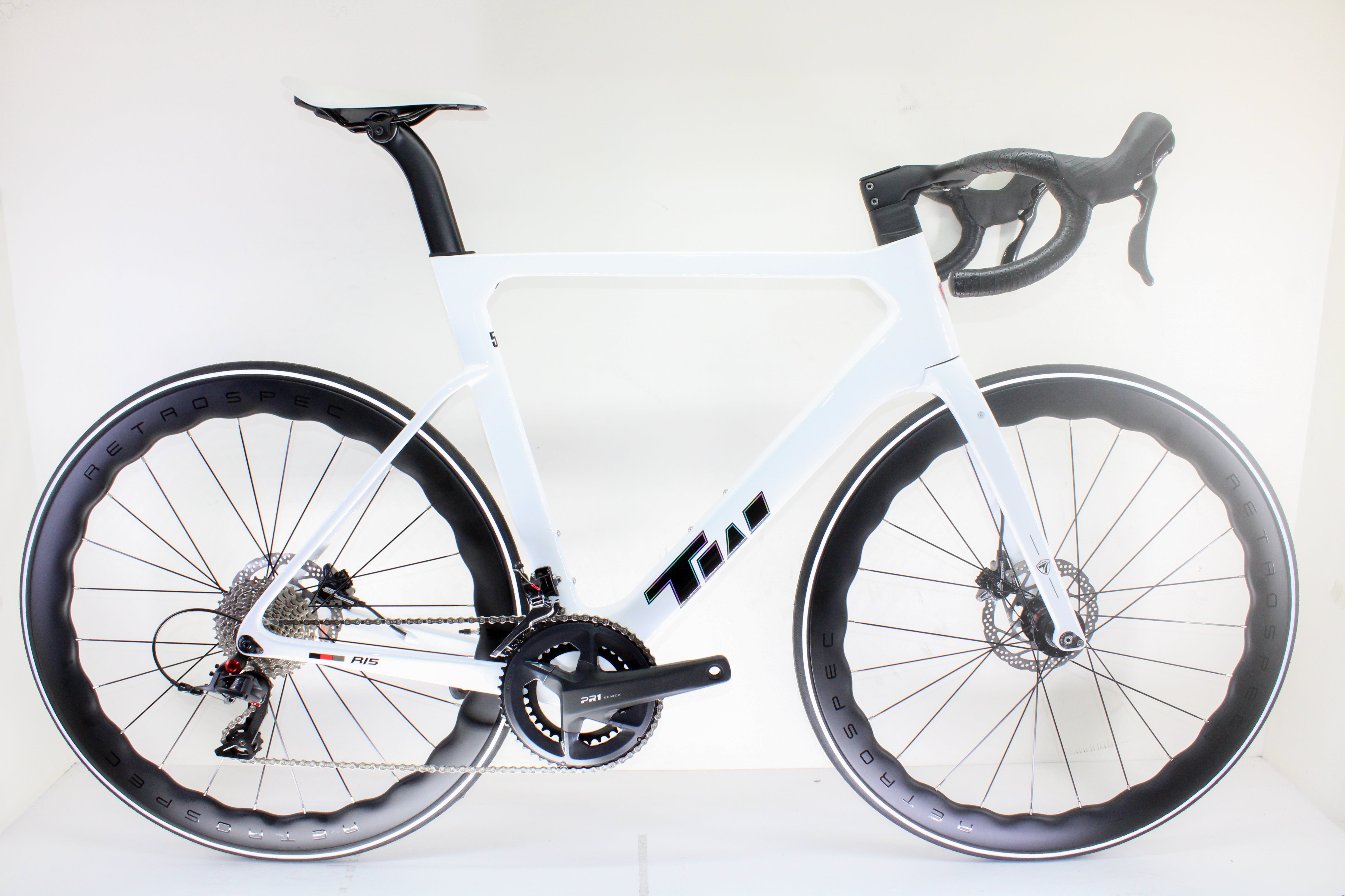 TWITTER R15 full carbono, grupo retrospec 12v hidráulicos – Twitter Bikes