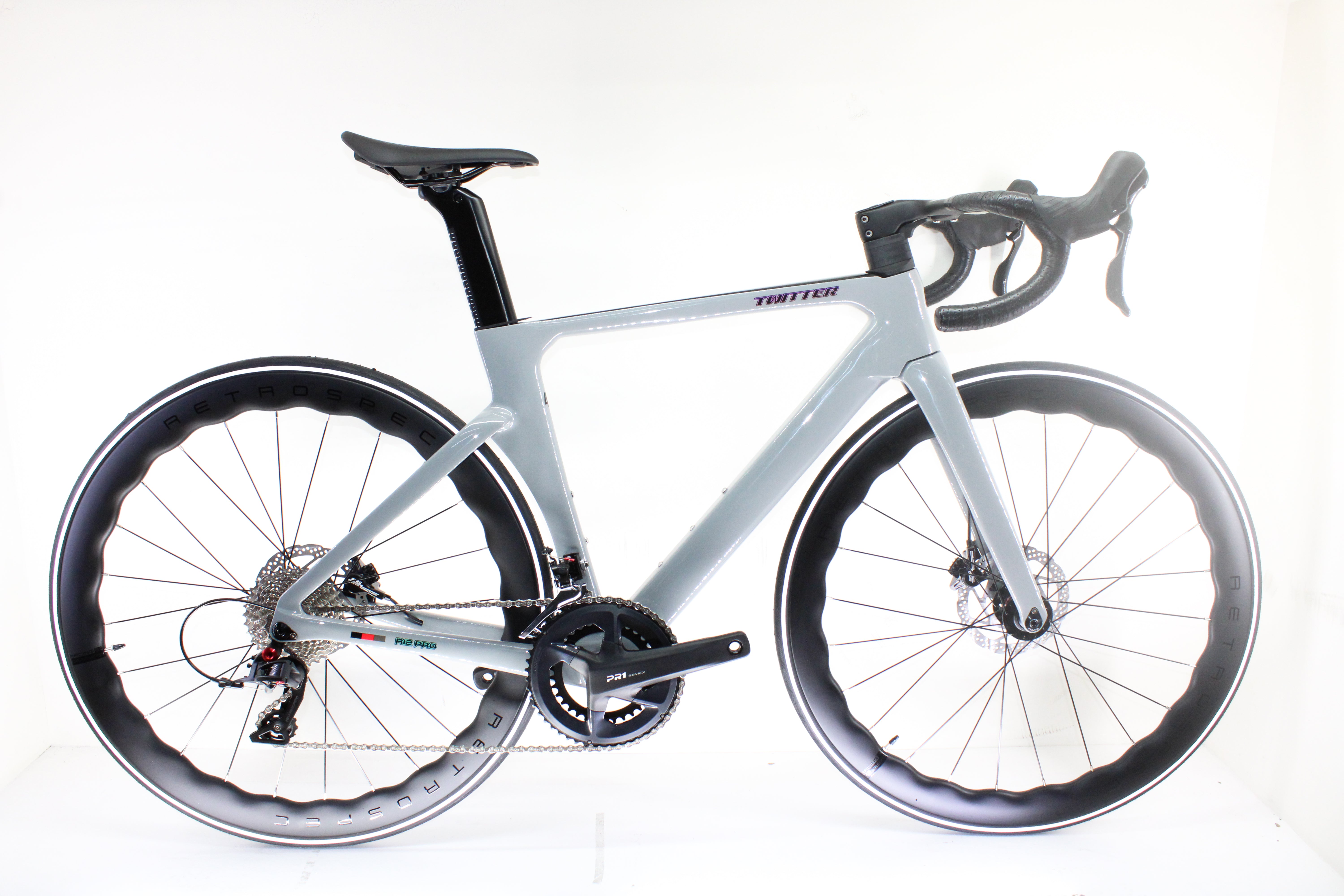 TWITTER R12 full carbono, grupo retrospec 12v hidráulicos